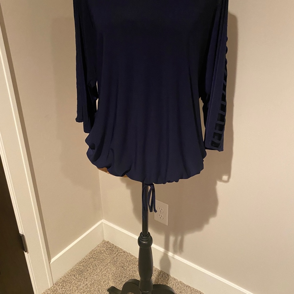 PerCeption Concept XL Navy Blue Blouse with Cutouts down each Sleeve.